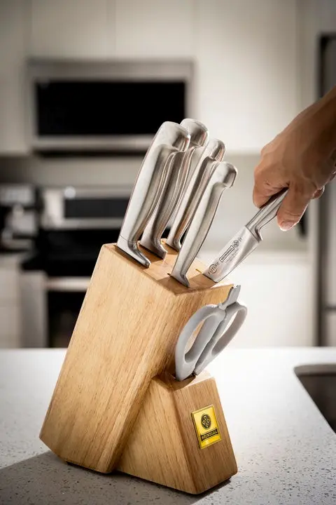 Mundial 4100-7 Knife Set With Wood Block Future Series 7-Piece Silver 4.webp