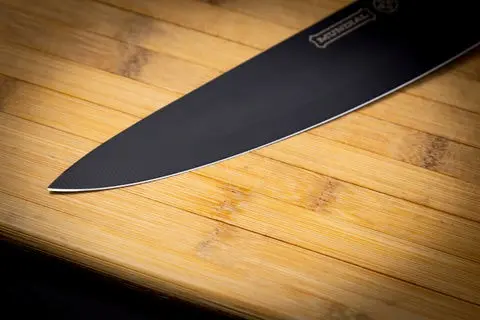 Mundial VX9900-5 Black Knife Set With Black Handle 5 Piece Plastic Blade Protectors 11.webp