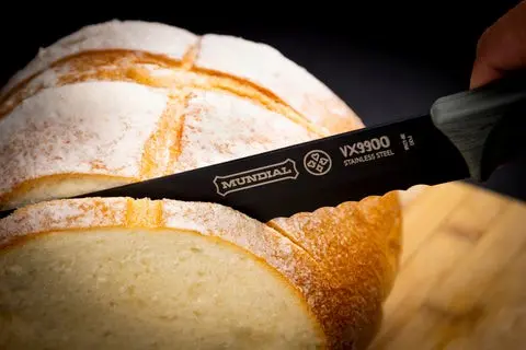 Mundial VX9900-5 Black Knife Set With Black Handle 5 Piece Plastic Blade Protectors 13.webp