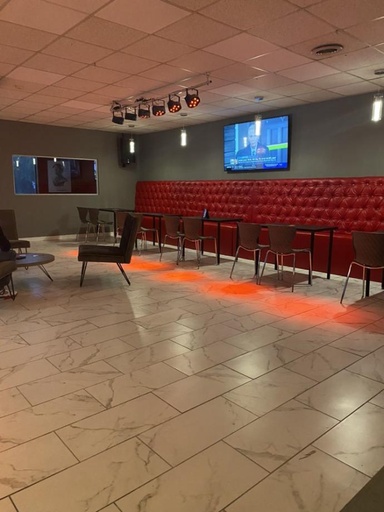 [Rent 3383 / 571] Rent 3383 / 571