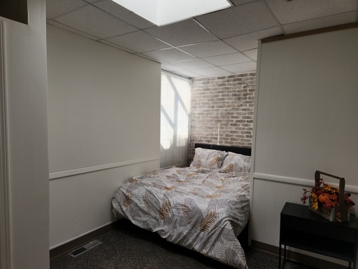 [Rent 1035 / 1] Rent 1035 / 1