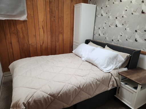 [Rent 1035 / 11] Rent 1035 / 11