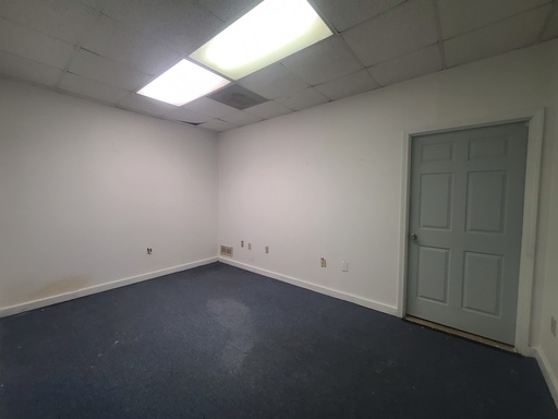 [Rent 3383 / 581S6] Rent 3383 / 581S6